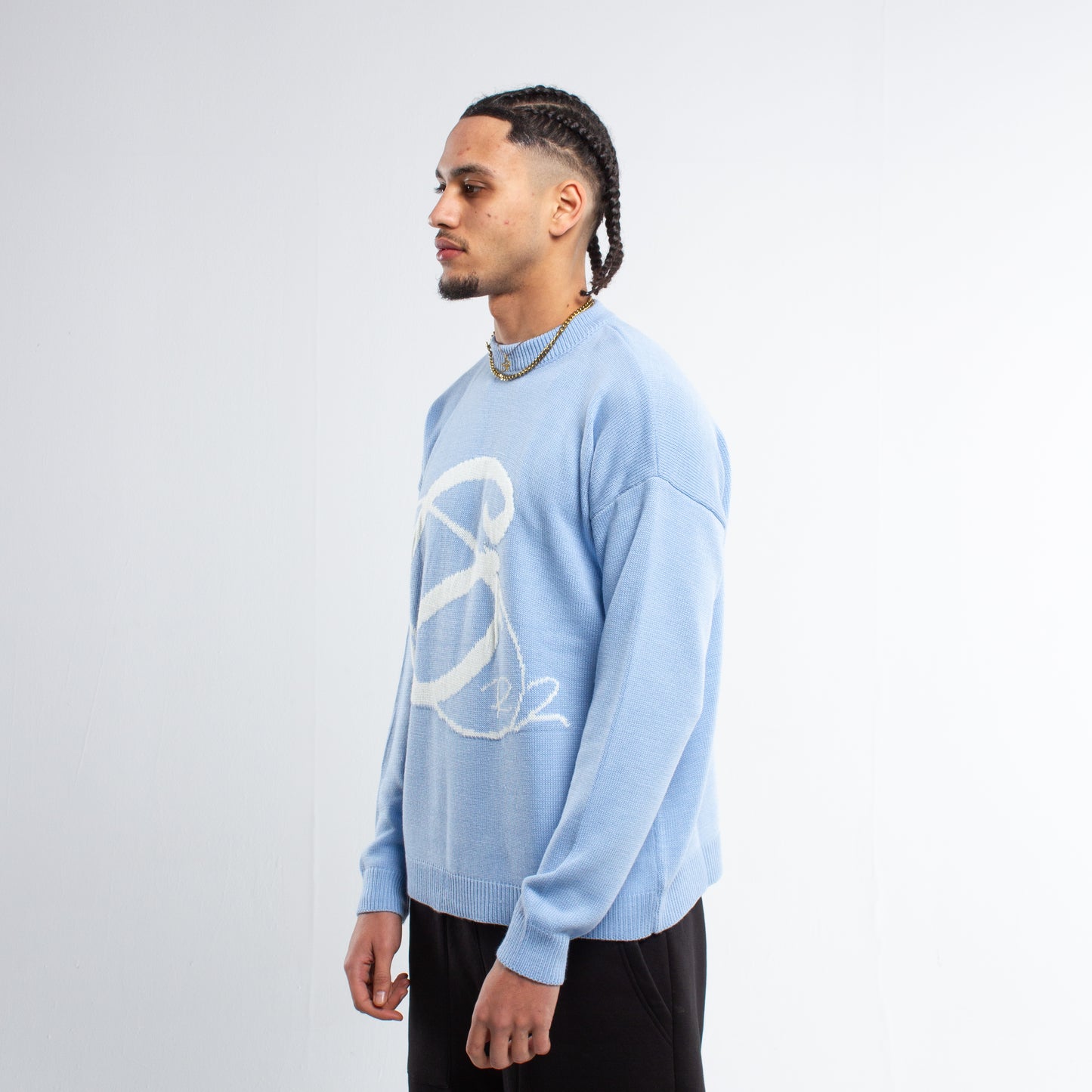 GREAZE BLUE KNIT SWEATER